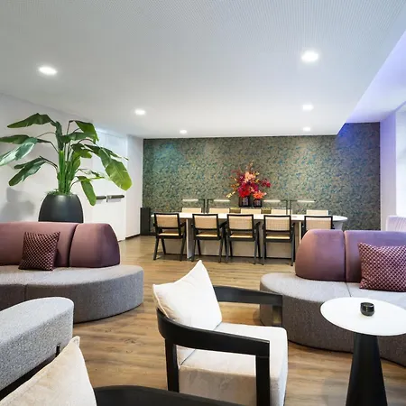 Otel Leonardo Boutique Center