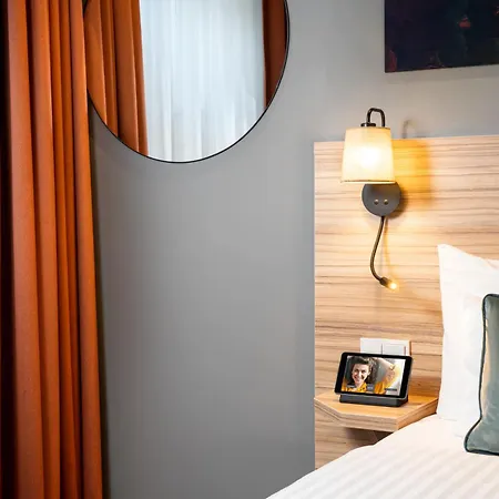 Leonardo Boutique Center Otel