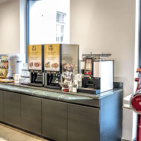 Leonardo Boutique Center 4*