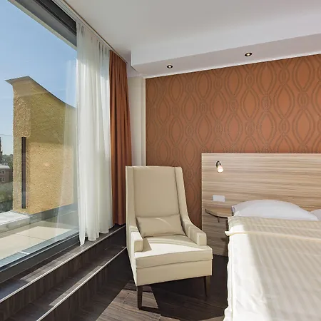 Leonardo Boutique Center 4* Λιντς