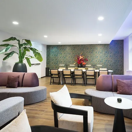 Leonardo Boutique Center Hotel Linec