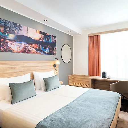 Leonardo Boutique Center 4* Linec