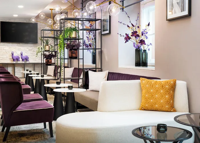 Leonardo Boutique Center Hotel 4*