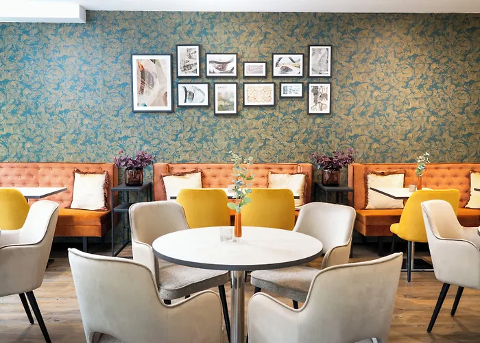 Hotel Leonardo Boutique Center Linec