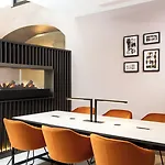 Leonardo Boutique Center Ξενοδοχείο
