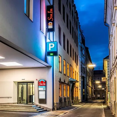Leonardo Boutique Center 4* لينتز