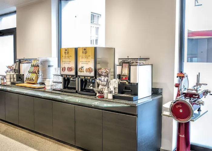 Leonardo Boutique Center 4*