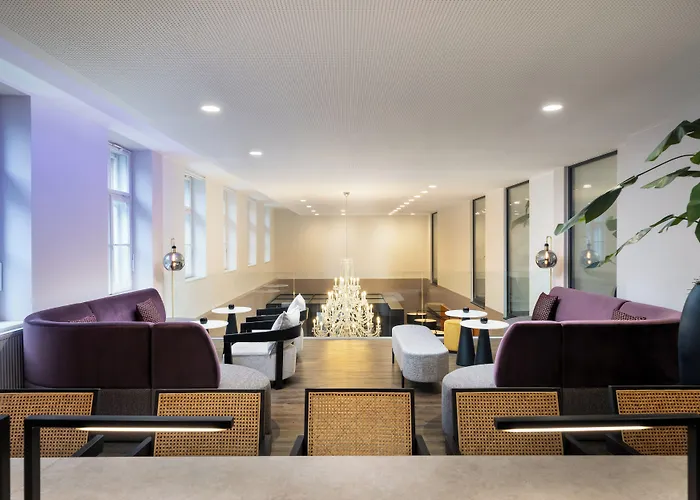 Leonardo Boutique Center Hotel 4*